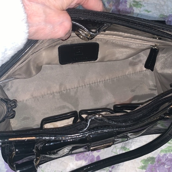 Liz Claiborne leather satchel - Picture 10 of 11